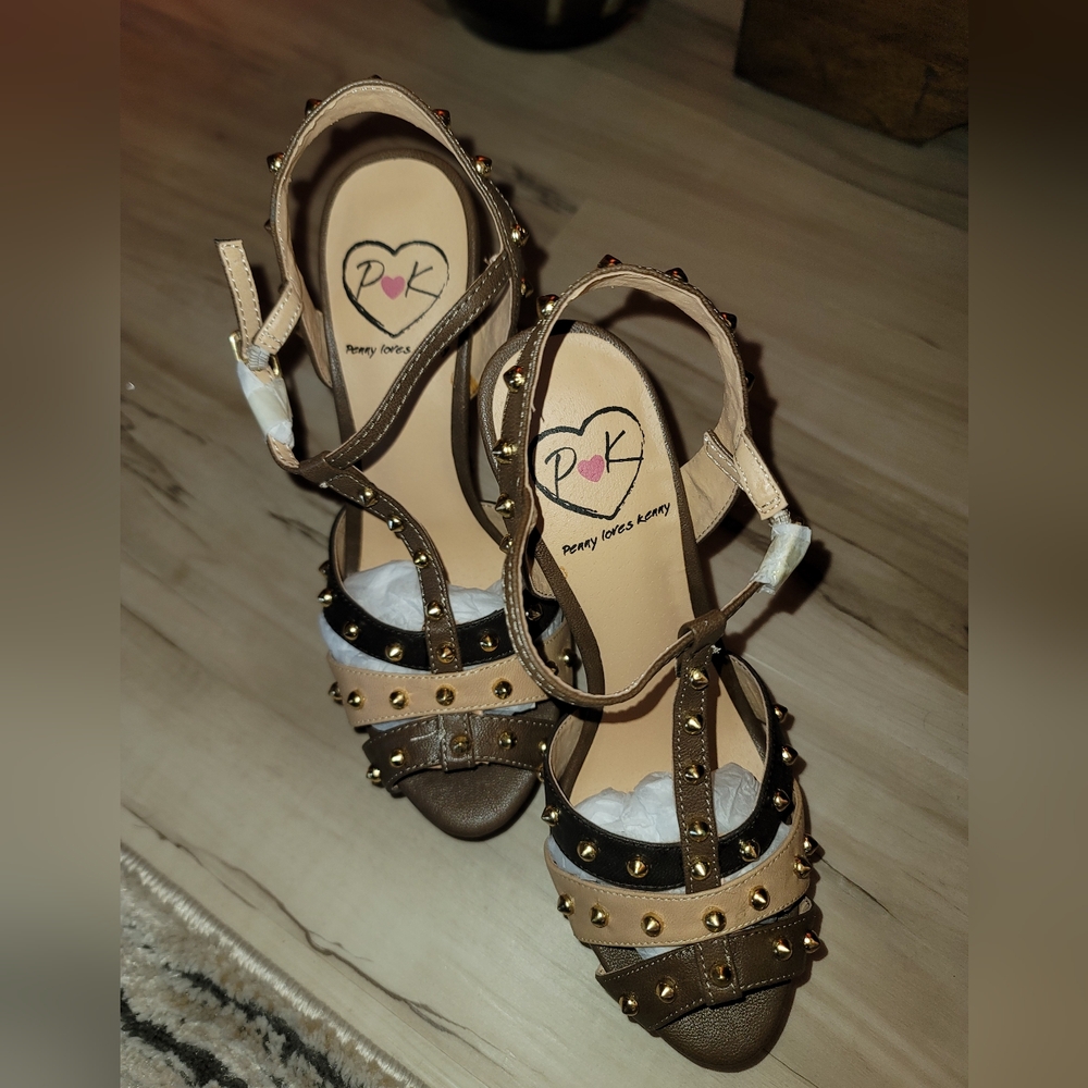 Penny Loves Kenny Platform Heels Ankle/T Strap Stud Trim Size 6.5M